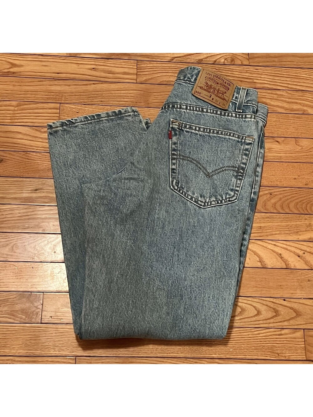Vintage Levi's 550 38x30 Made In USA Blue Jeans Faded Men's Relaxed Fit Red Tab